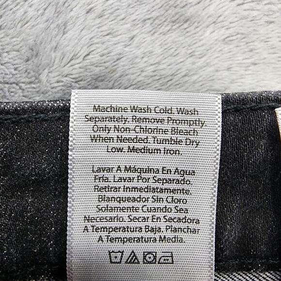 Time and Tru Jeans Womens 20 Black Faded High Rise Curvy Skinny Capri Raw Hem - Picture 6 of 11